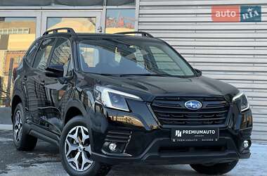 Позашляховик / Кросовер Subaru Forester 2024 в Києві