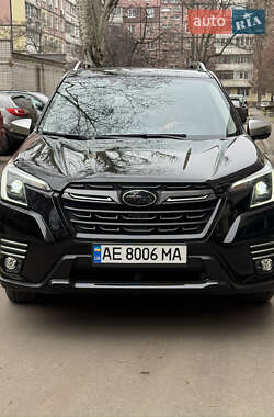 Внедорожник / Кроссовер Subaru Forester 2024 в Днепре