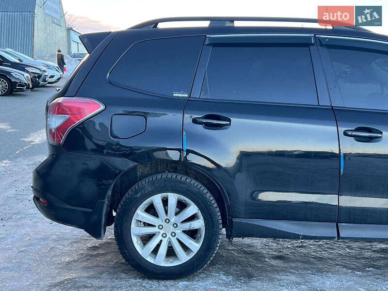 Позашляховик / Кросовер Subaru Forester 2016 в Львові