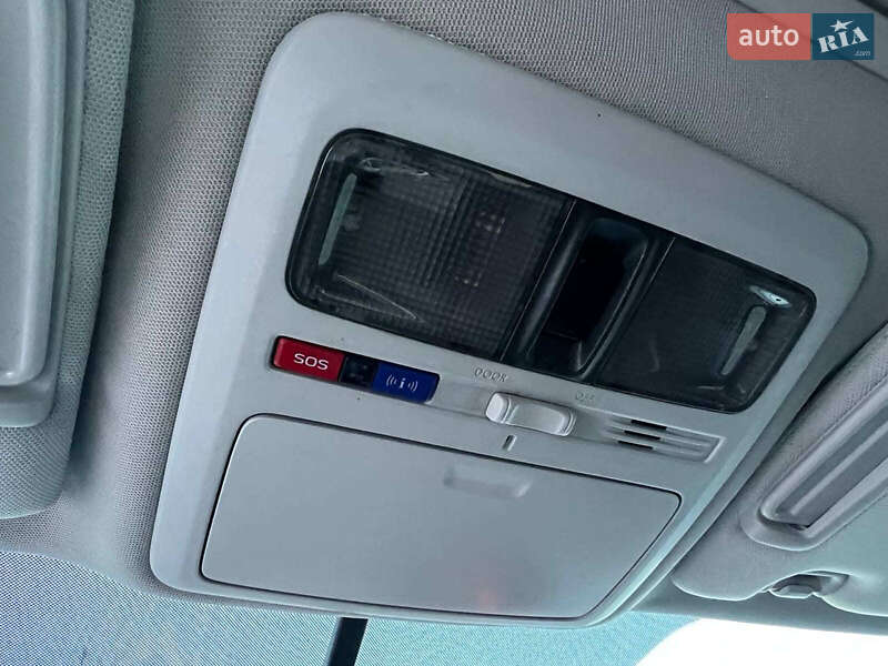 Позашляховик / Кросовер Subaru Forester 2016 в Львові