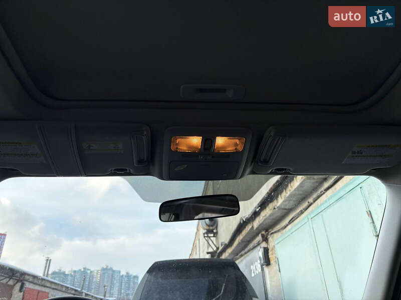 Позашляховик / Кросовер Subaru Forester 2014 в Києві