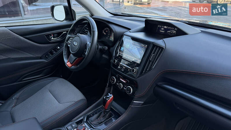 Внедорожник / Кроссовер Subaru Forester 2022 в Одессе