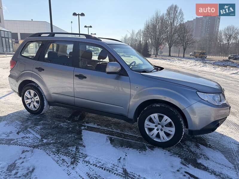 Внедорожник / Кроссовер Subaru Forester 2008 в Днепре