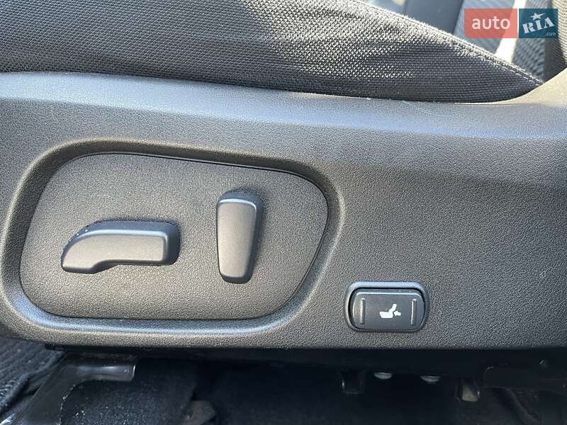 Позашляховик / Кросовер Subaru Forester 2015 в Дніпрі фото 9 Позашляховик / Кросовер Subaru Forester 2015 в Дніпрі