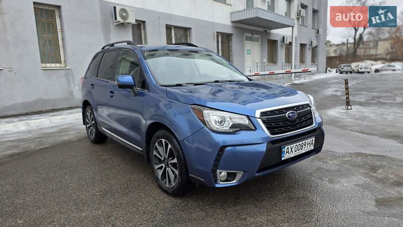 Позашляховик / Кросовер Subaru Forester 2016 в Харкові