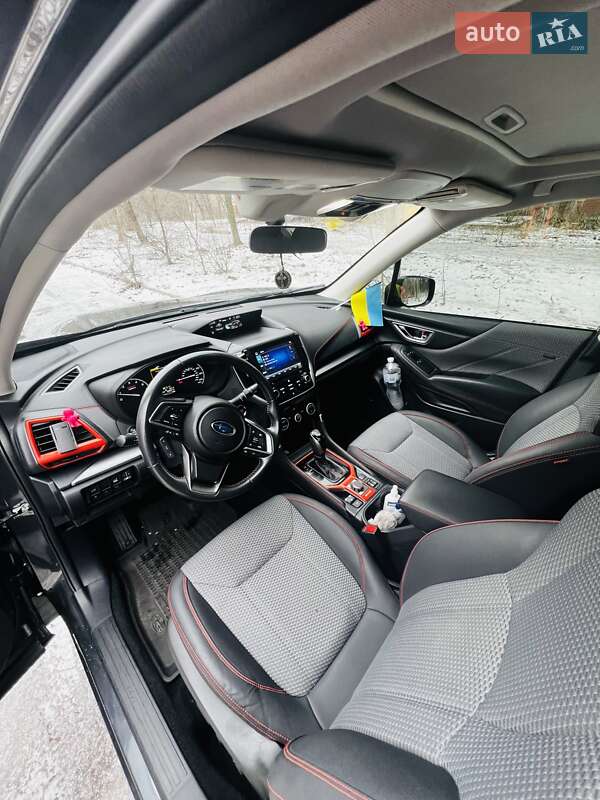 Позашляховик / Кросовер Subaru Forester 2018 в Дніпрі