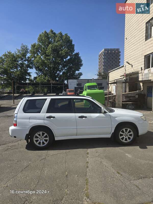 Позашляховик / Кросовер Subaru Forester 2006 в Києві