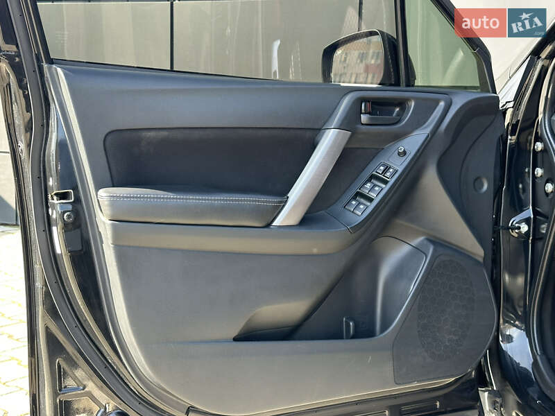 Внедорожник / Кроссовер Subaru Forester 2016 в Одессе