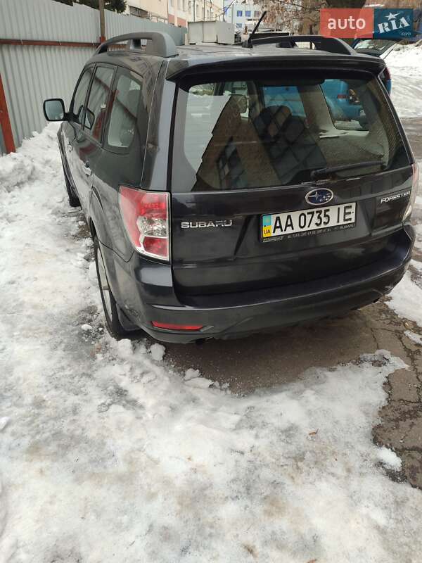 Позашляховик / Кросовер Subaru Forester 2008 в Києві
