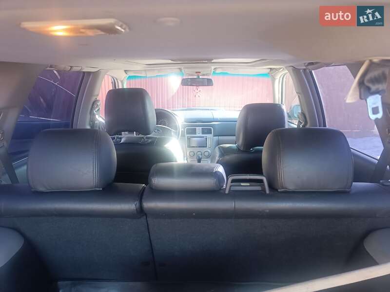 Внедорожник / Кроссовер Subaru Forester 2004 в Львове