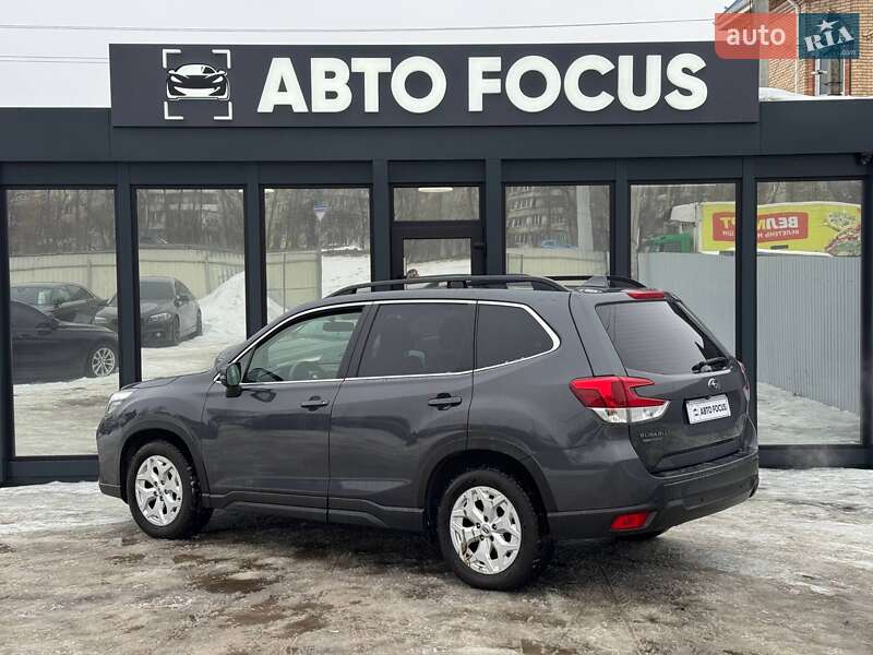 Внедорожник / Кроссовер Subaru Forester 2020 в Киеве