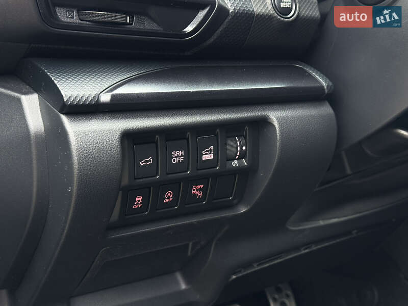 Внедорожник / Кроссовер Subaru Forester 2022 в Киеве