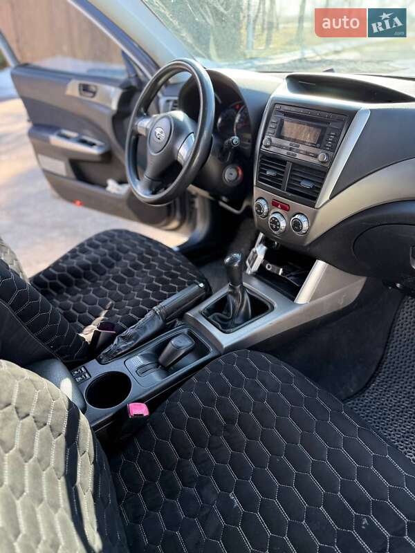 Позашляховик / Кросовер Subaru Forester 2008 в Дубровиці