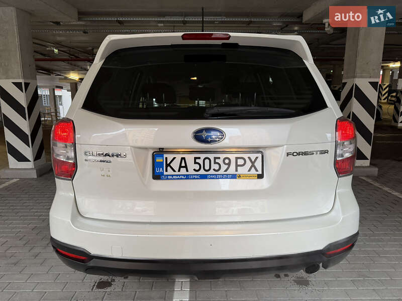 Позашляховик / Кросовер Subaru Forester 2014 в Києві
