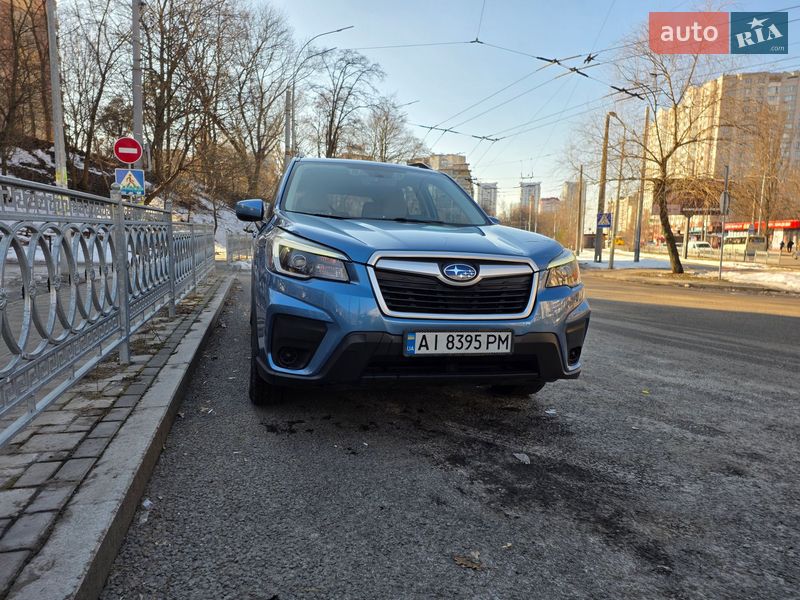 Позашляховик / Кросовер Subaru Forester 2020 в Києві