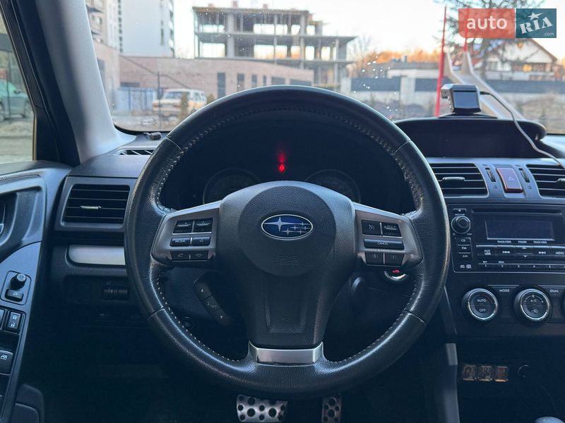 Внедорожник / Кроссовер Subaru Forester 2014 в Львове