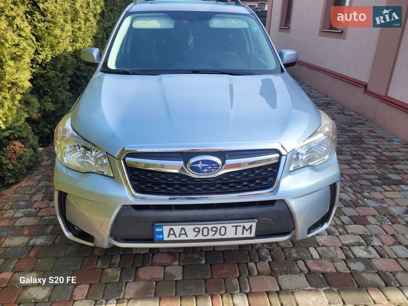 Внедорожник / Кроссовер Subaru Forester 2013 в Ровно