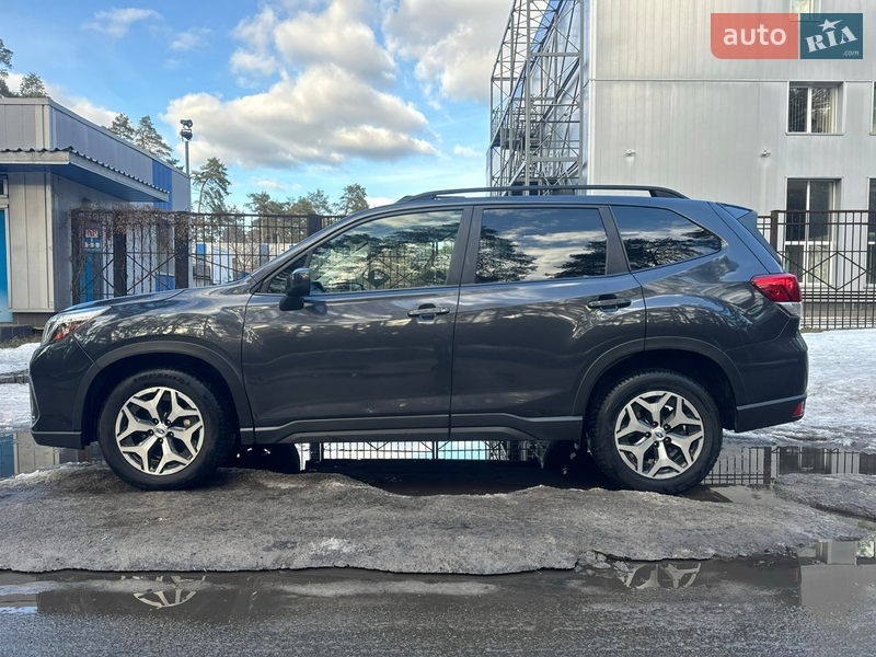 Внедорожник / Кроссовер Subaru Forester 2018 в Киеве