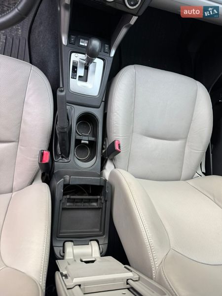 Позашляховик / Кросовер Subaru Forester 2013 в Дніпрі