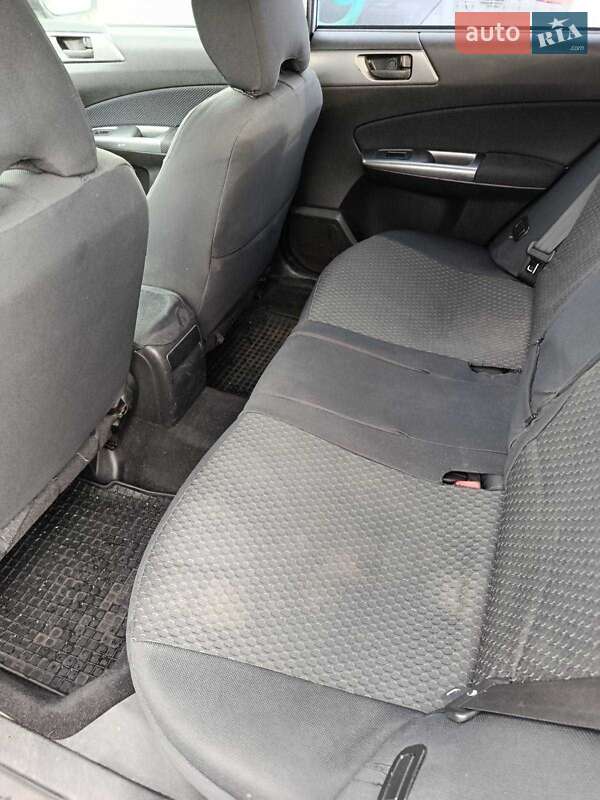 Внедорожник / Кроссовер Subaru Forester 2011 в Киеве