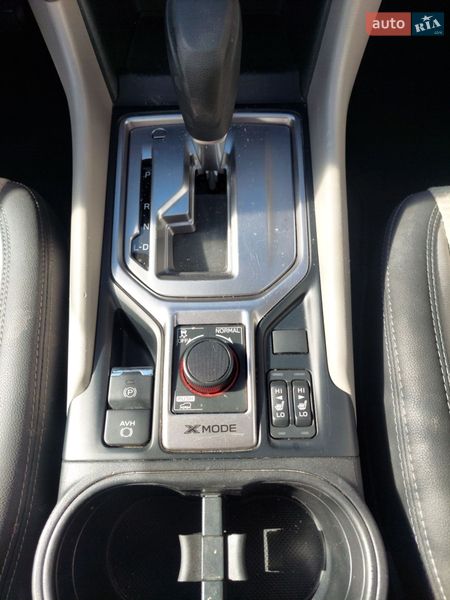 Внедорожник / Кроссовер Subaru Forester 2022 в Киеве