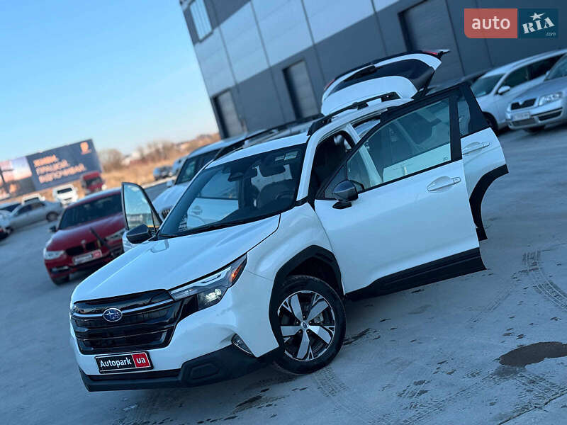 Позашляховик / Кросовер Subaru Forester 2024 в Львові