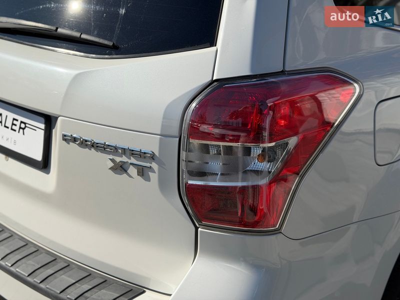 Внедорожник / Кроссовер Subaru Forester 2014 в Киеве