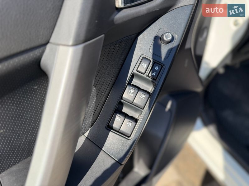 Внедорожник / Кроссовер Subaru Forester 2014 в Киеве