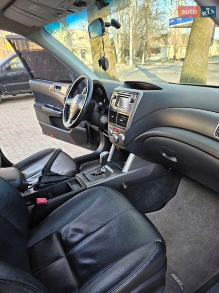 Внедорожник / Кроссовер Subaru Forester 2012 в Киеве
