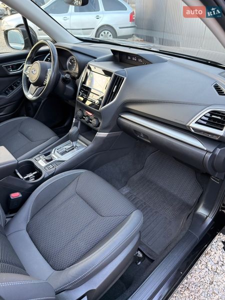 Внедорожник / Кроссовер Subaru Forester 2020 в Ивано-Франковске