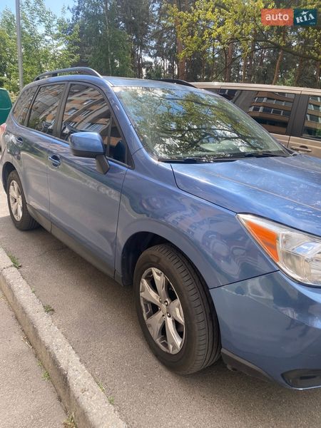 Внедорожник / Кроссовер Subaru Forester 2015 в Киеве