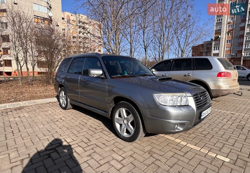 Внедорожник / Кроссовер Subaru Forester 2006 в Краматорске
