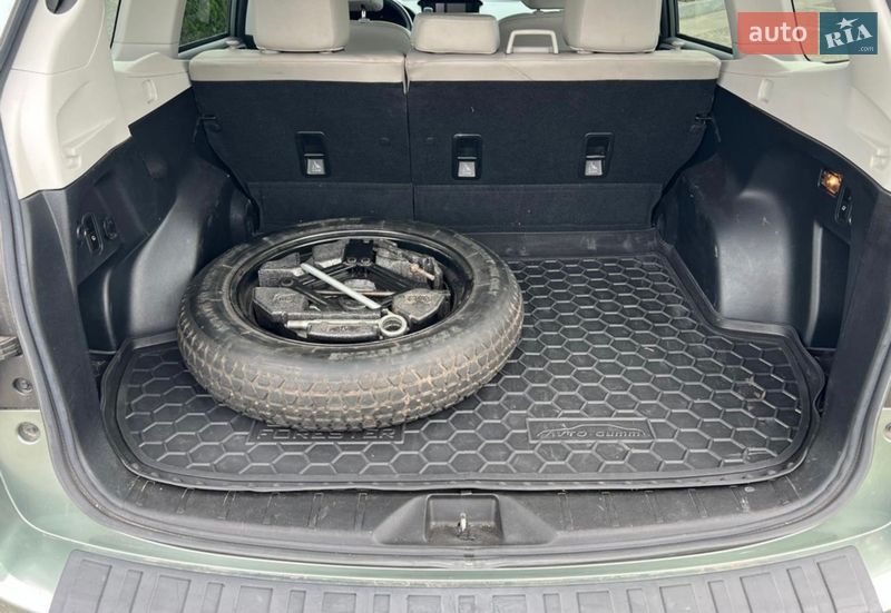 Позашляховик / Кросовер Subaru Forester 2015 в Дніпрі