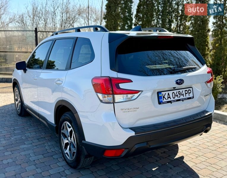 Внедорожник / Кроссовер Subaru Forester 2024 в Киеве