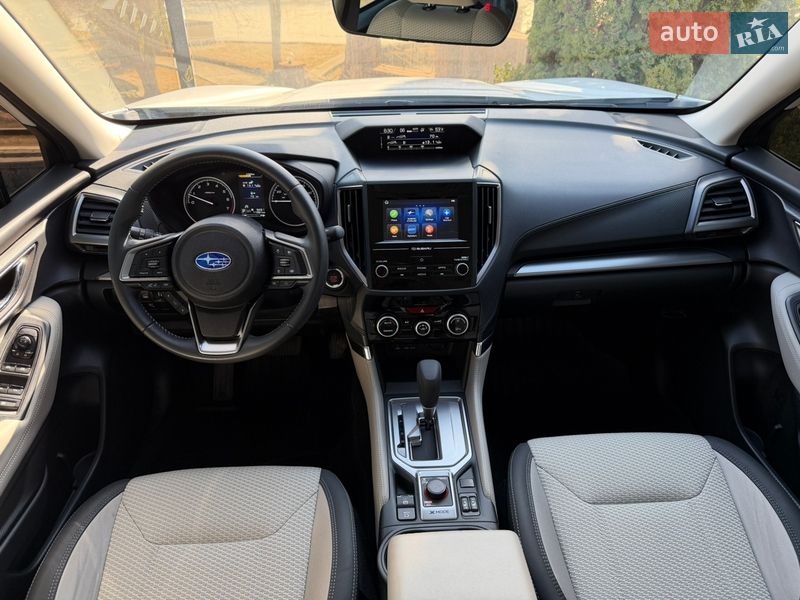 Внедорожник / Кроссовер Subaru Forester 2024 в Киеве