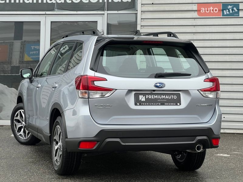Внедорожник / Кроссовер Subaru Forester 2024 в Киеве
