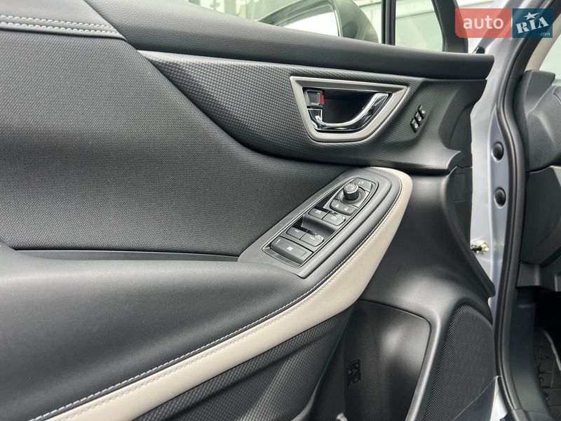 Внедорожник / Кроссовер Subaru Forester 2024 в Киеве