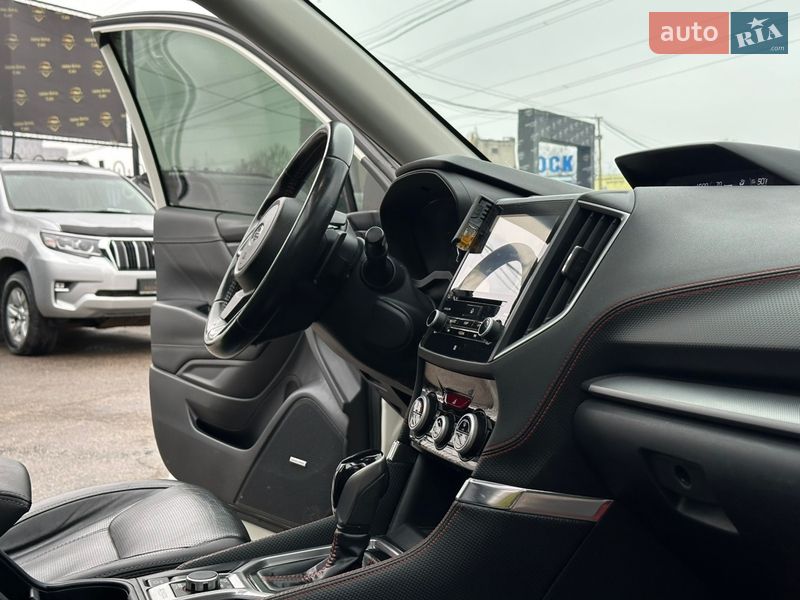 Внедорожник / Кроссовер Subaru Forester 2018 в Харькове