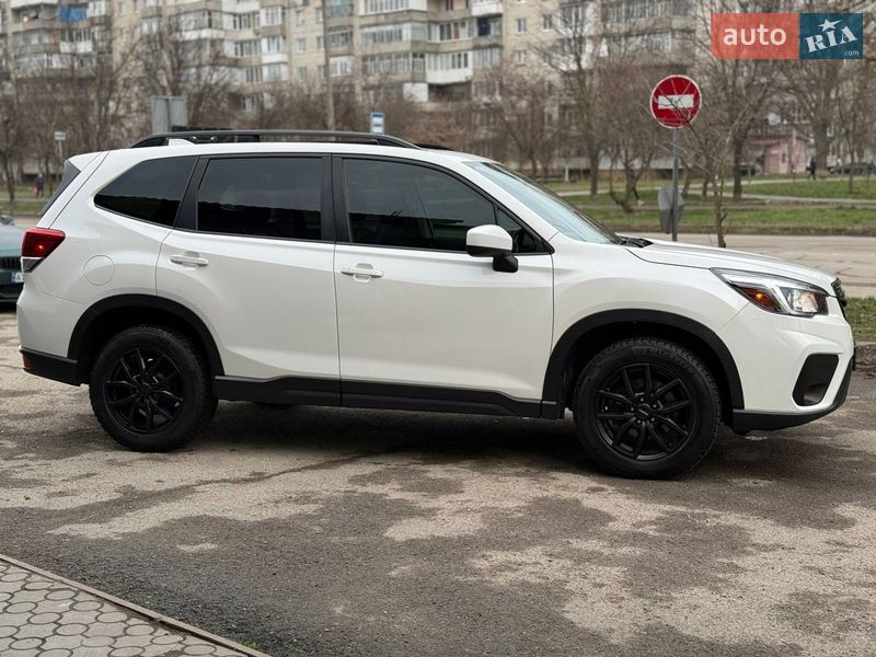 Внедорожник / Кроссовер Subaru Forester 2020 в Ивано-Франковске
