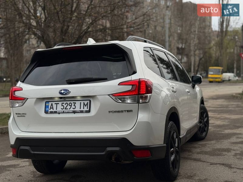 Внедорожник / Кроссовер Subaru Forester 2020 в Ивано-Франковске