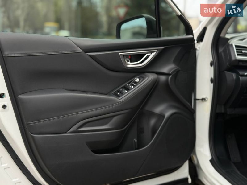 Внедорожник / Кроссовер Subaru Forester 2020 в Ивано-Франковске