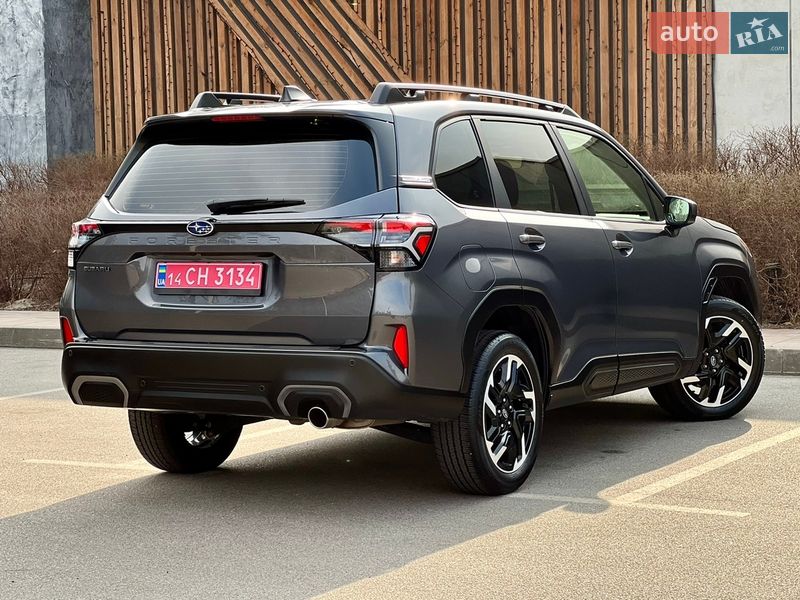Внедорожник / Кроссовер Subaru Forester 2024 в Киеве
