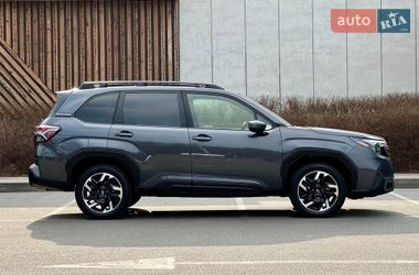 Внедорожник / Кроссовер Subaru Forester 2024 в Киеве