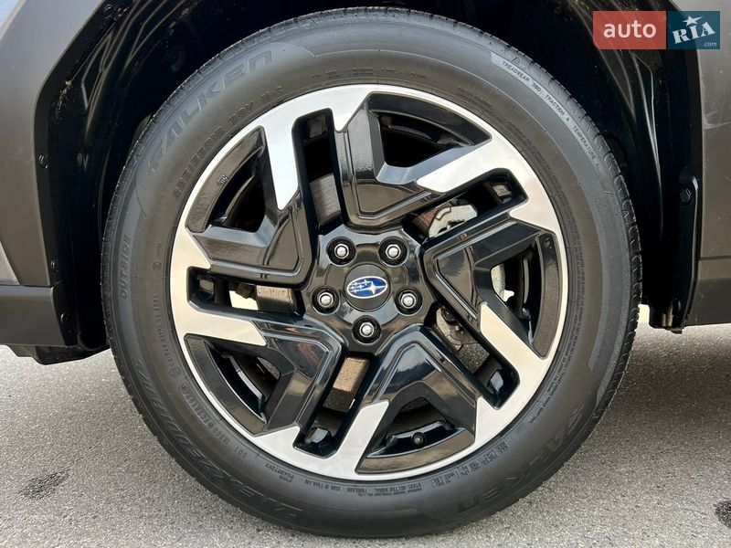Внедорожник / Кроссовер Subaru Forester 2024 в Киеве