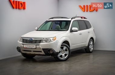 Позашляховик / Кросовер Subaru Forester 2008 в Києві
