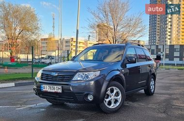 Позашляховик / Кросовер Subaru Forester 2008 в Києві