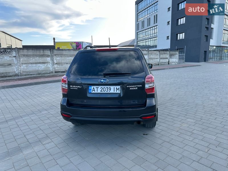 Внедорожник / Кроссовер Subaru Forester 2013 в Ивано-Франковске