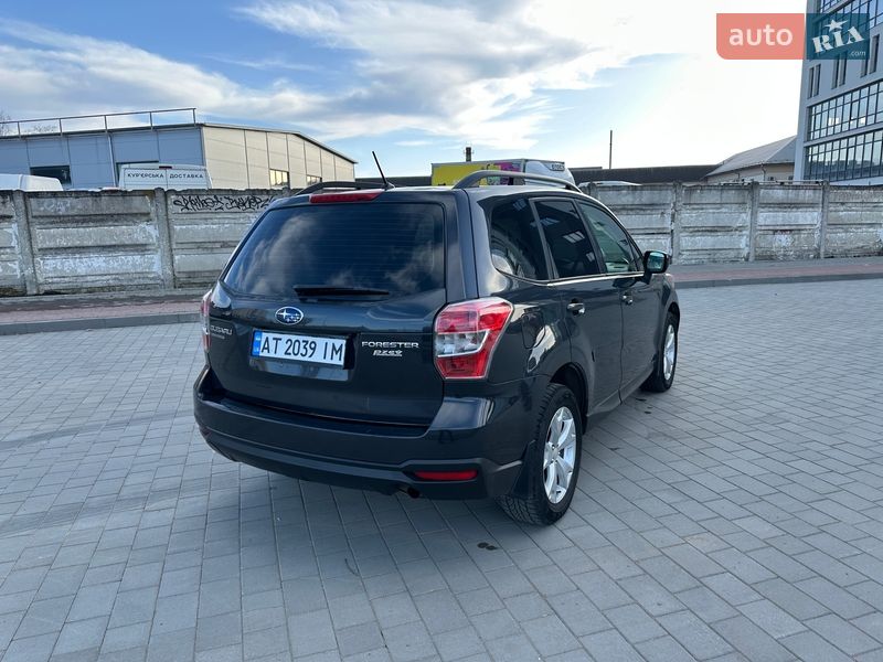 Внедорожник / Кроссовер Subaru Forester 2013 в Ивано-Франковске