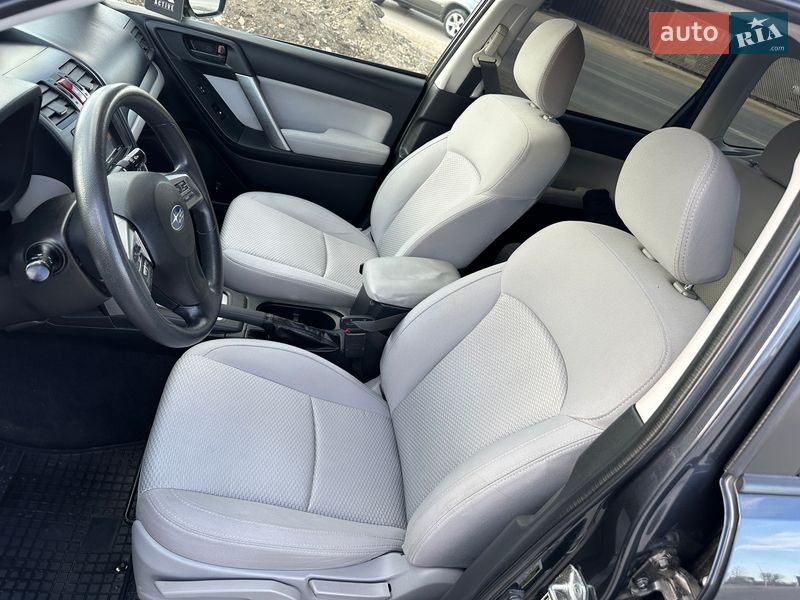 Внедорожник / Кроссовер Subaru Forester 2013 в Ивано-Франковске