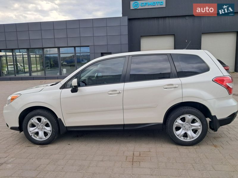 Внедорожник / Кроссовер Subaru Forester 2014 в Запорожье